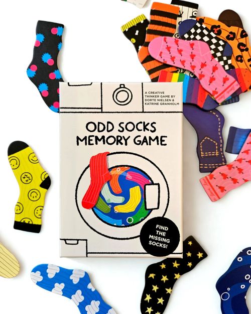 Odd Socks Memory Game: Find the missing socks!